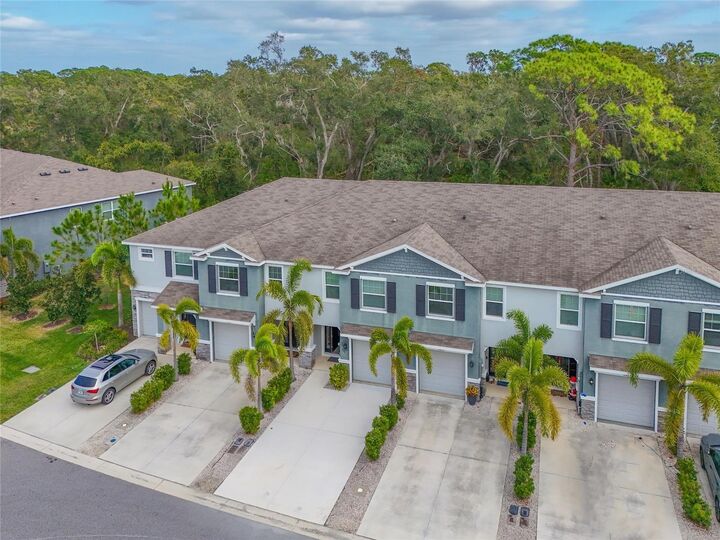 Property Photo:  2419 Midnight Pearl Drive  FL 34240 