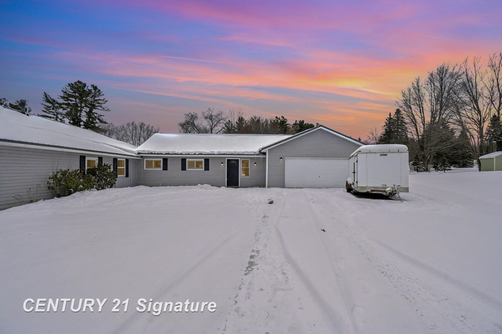 Property Photo: 474 W Taylor Drive MI 48657