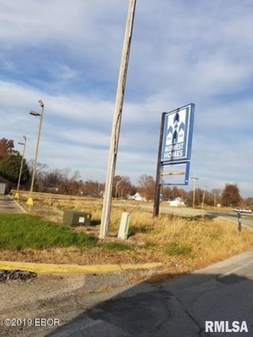 Property Photo:  000 E Plaza Drive  IL 62918 