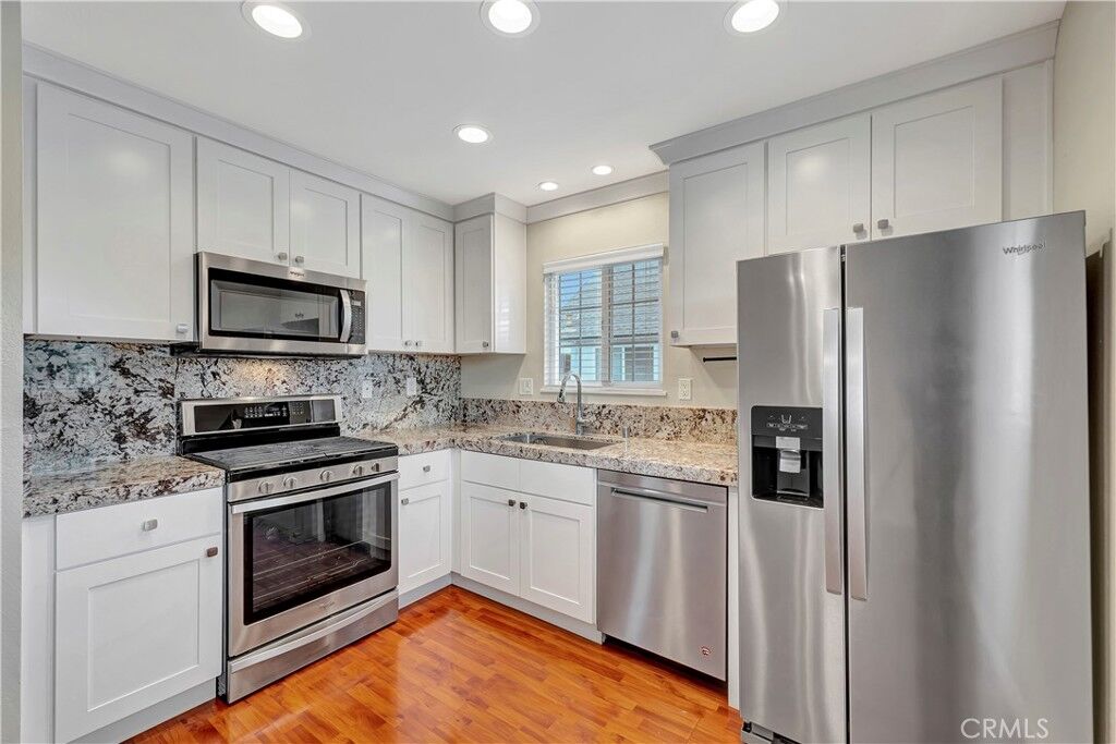 Property Photo: 605 20th Street C CA 92648