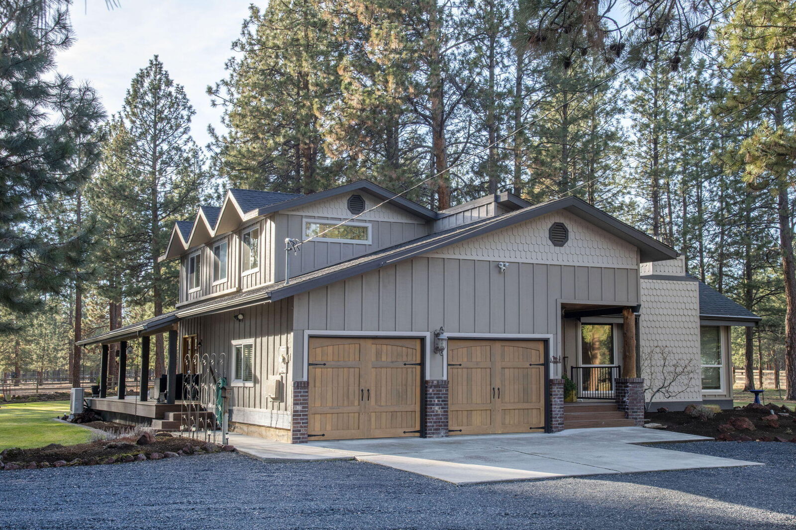 Property Photo: 69219 Yellow Daisy Lane OR 97759