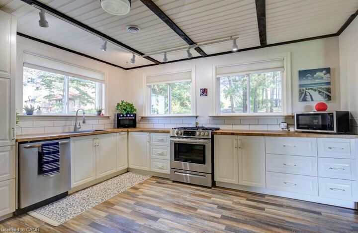 Property Photo:  56559 Heritage Line  ON N0J 1Y0 