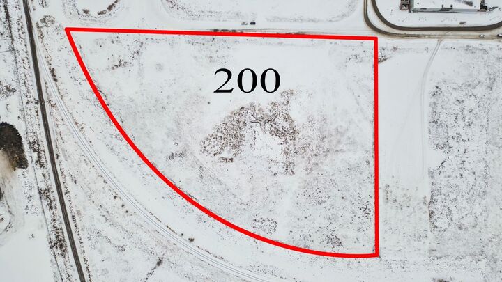 Property Photo: 200 Shantz Drive AB T0M 0W0