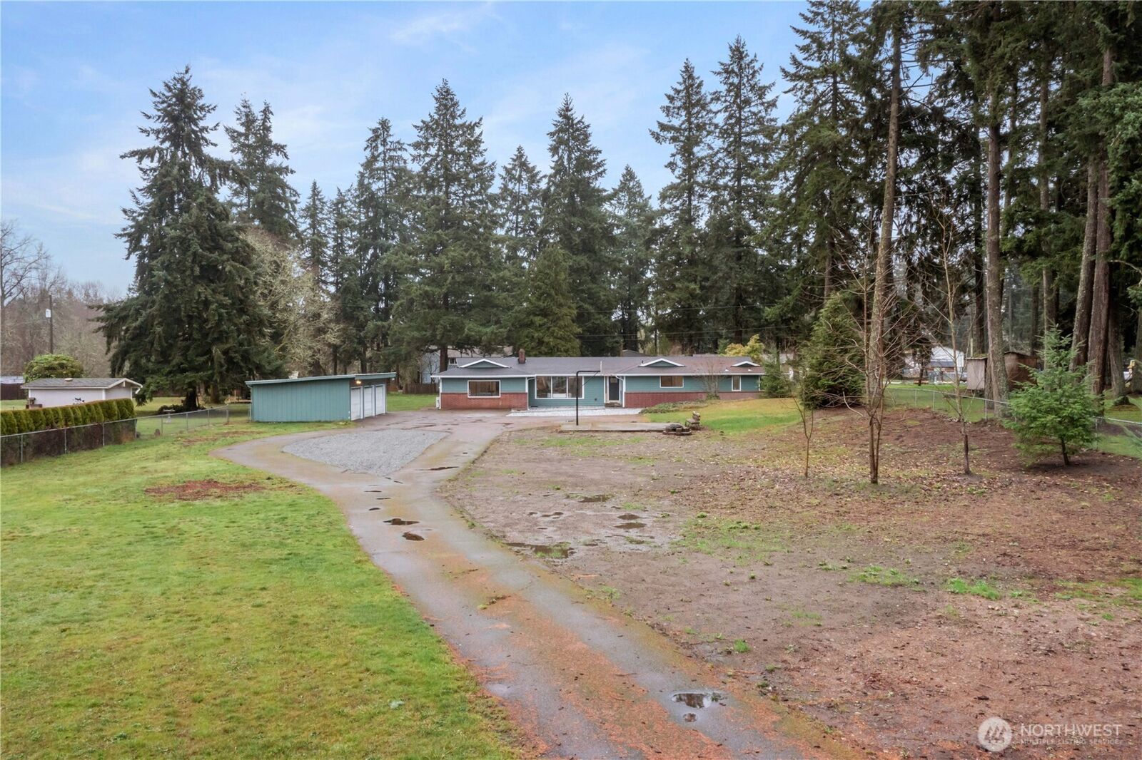 Property Photo: 18911 29th Avenue E WA 98445