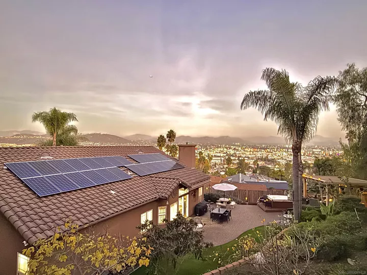 Property Photo:  1623 Swallow Dr  CA 92020 