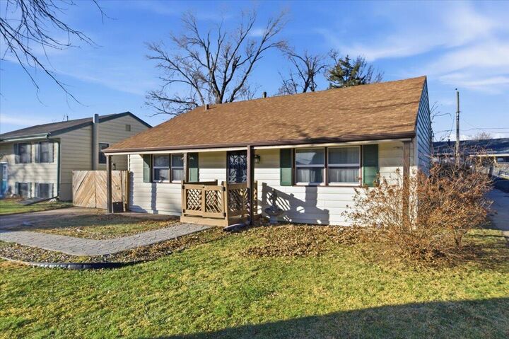 Property Photo: 4036 Ramelle Drive IA 51501