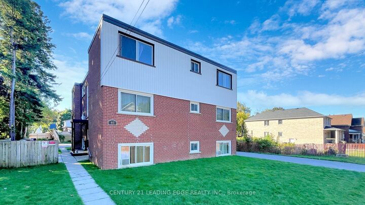 Property Photo:  97 Elgin Street W 1  ON L1G 1S5 