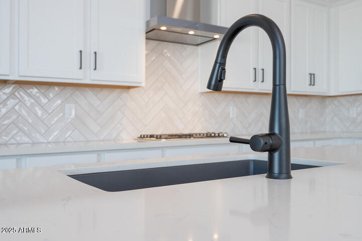 Property Photo:  2124 E Mill Road  AZ 85140 