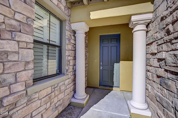 Property Photo:  20750 N 87th Street 2062  AZ 85255 