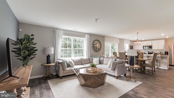 Property Photo:  325 Grantway Drive  PA 17404 