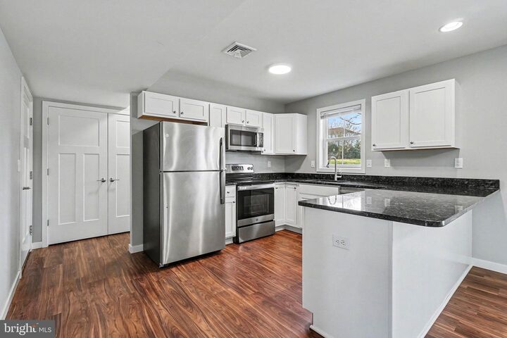 Property Photo:  120 Hart  PA 17033 