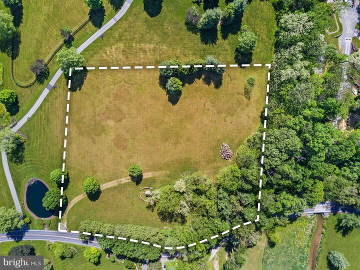 Property Photo:  3571 Meadow View Road  PA 17545 