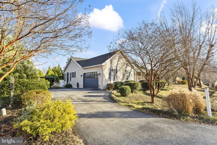 Property Photo:  2150 Fireberry Court  MD 20678 