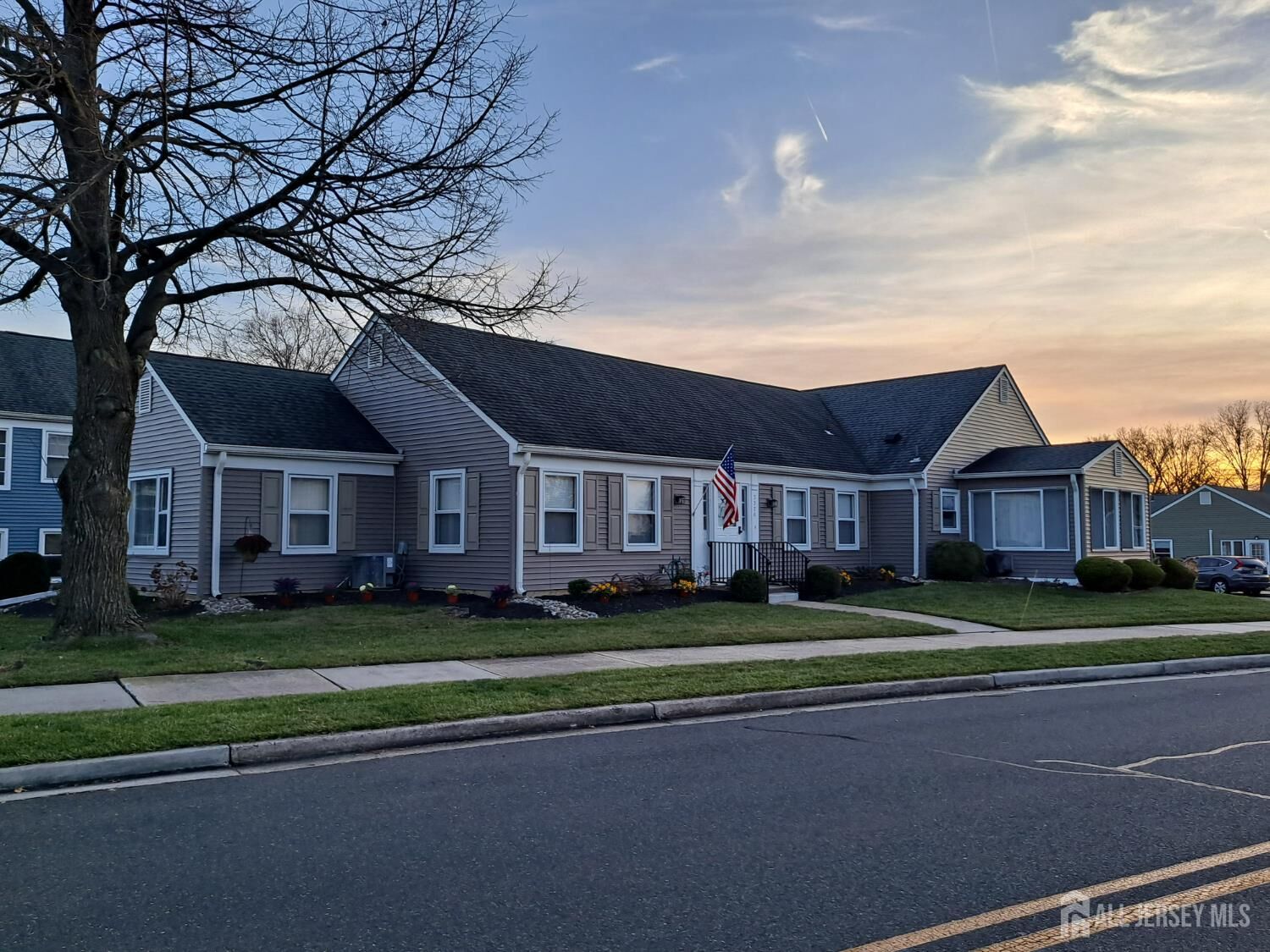 Property Photo:  337 Old Nassau Road A  NJ 08831 