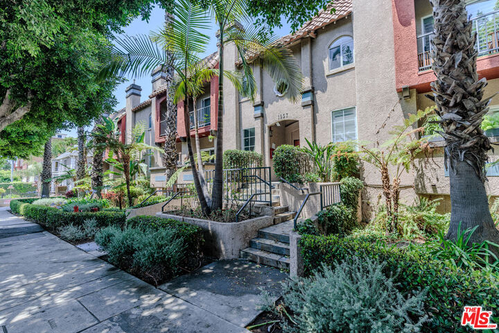 Property Photo:  1957 N Bronson Ave  CA 90068 
