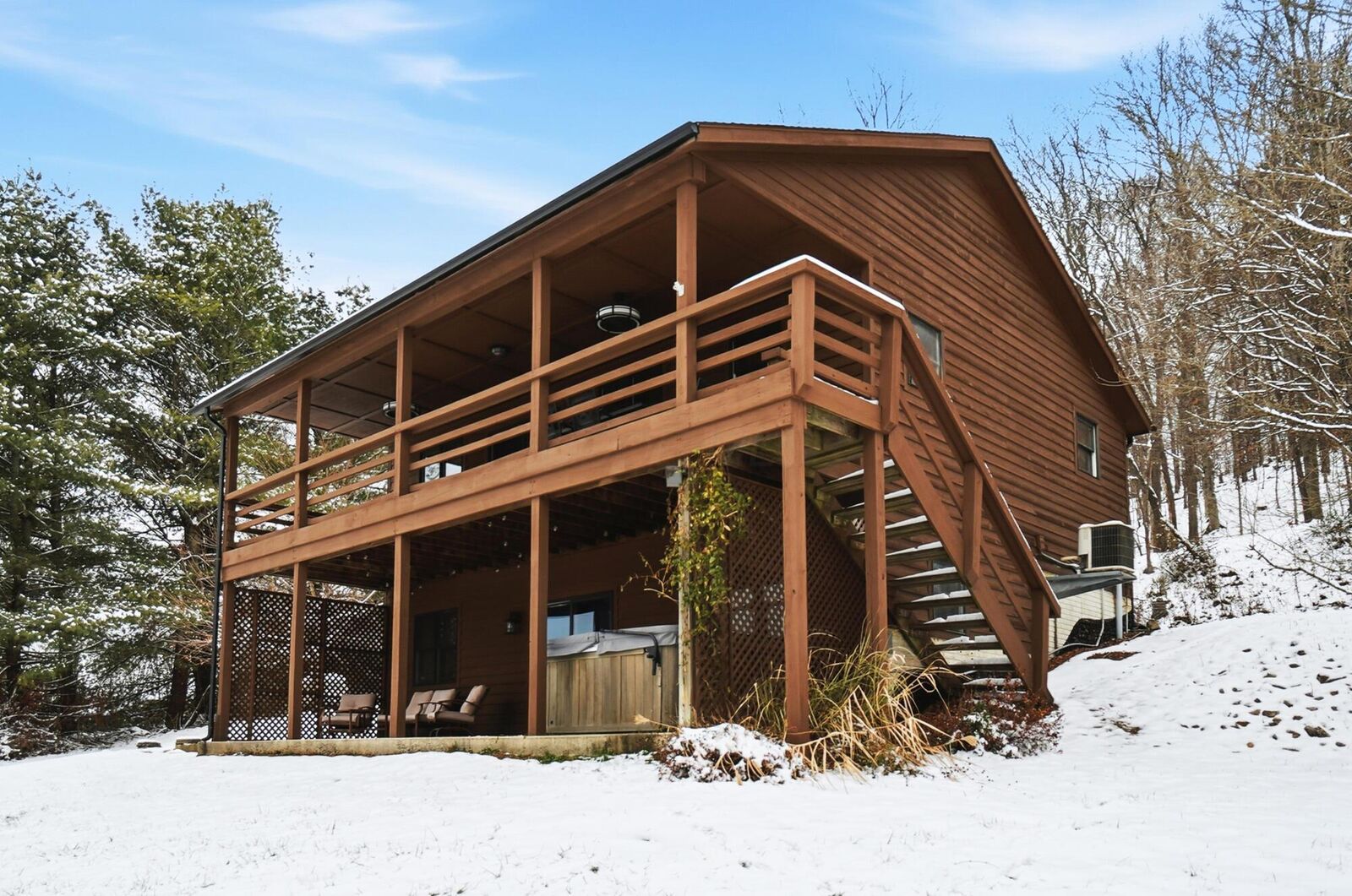 Property Photo:  6321 Rk Miller Road  OH 43138 