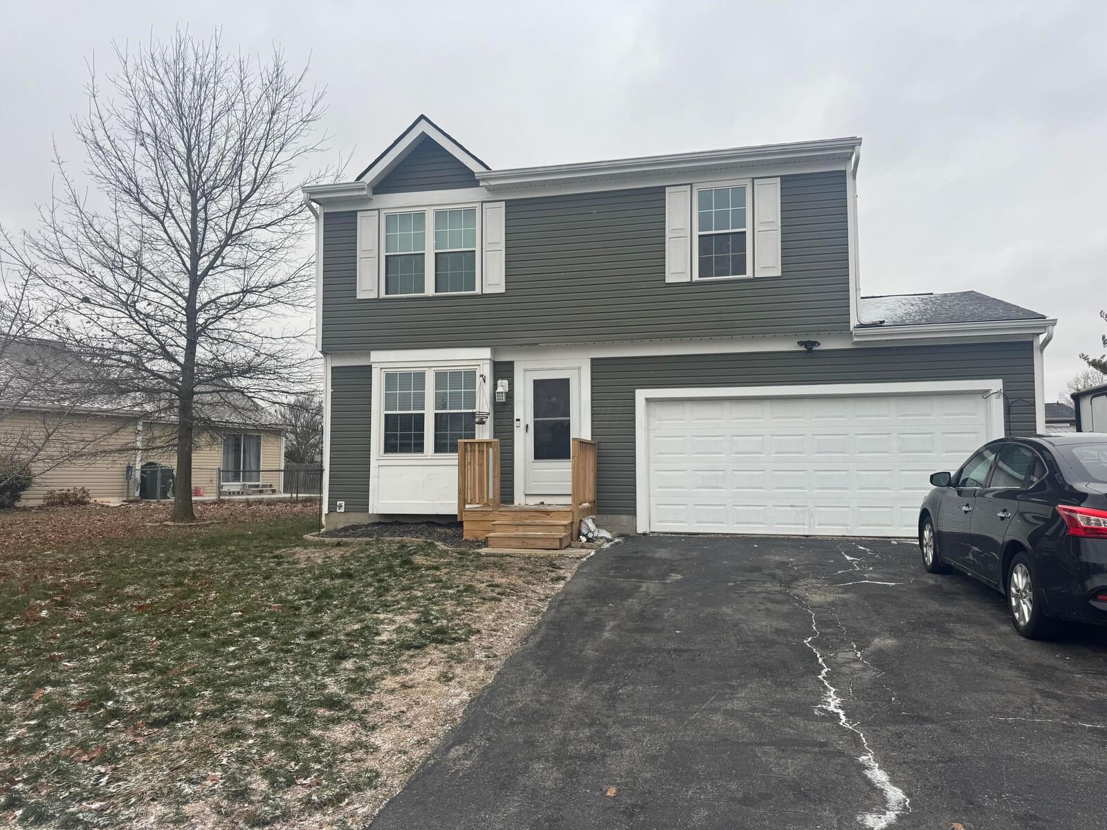 Property Photo:  6110 Parkglen Road  OH 43119 