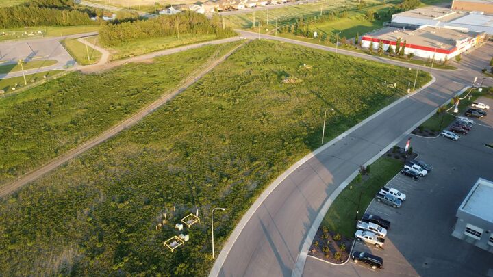 Property Photo:  6902  Voyageur Way  AB T9M 1P1 