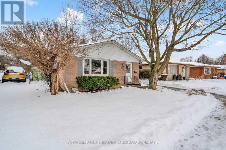 Property Photo:  412 Ferndale Avenue  ON N6C 2Y8 