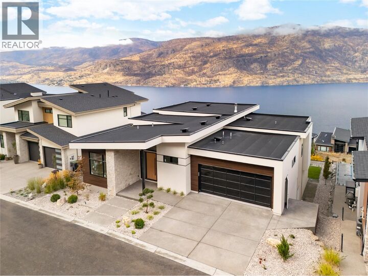 Property Photo:  573 Clifton Court  BC V1V 0B7 