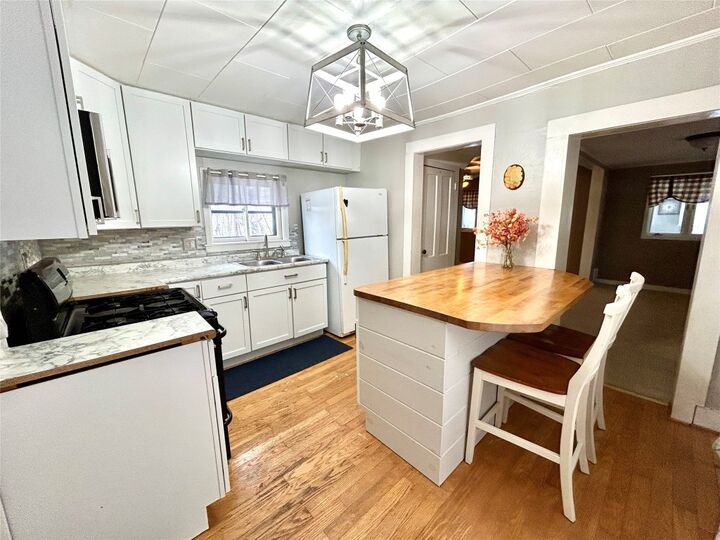 Property Photo: 465 S Main Street PA 16403