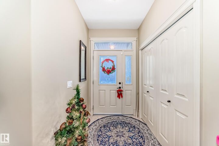 Property Photo: 1407 Glastonbury Boulevard NW 31 AB T5T 3W3