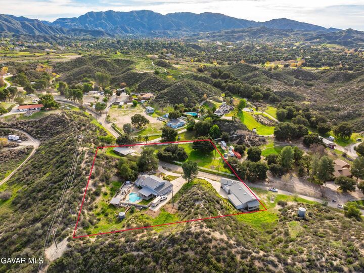 Property Photo:  28132 Oak Spring Canyon Road  CA 91387 