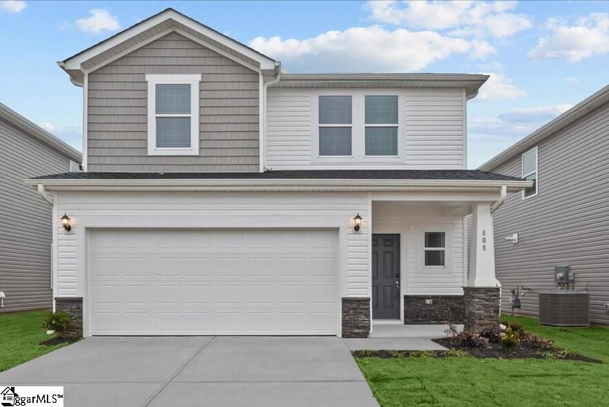 Property Photo:  808 Conifer Court  SC 29670 