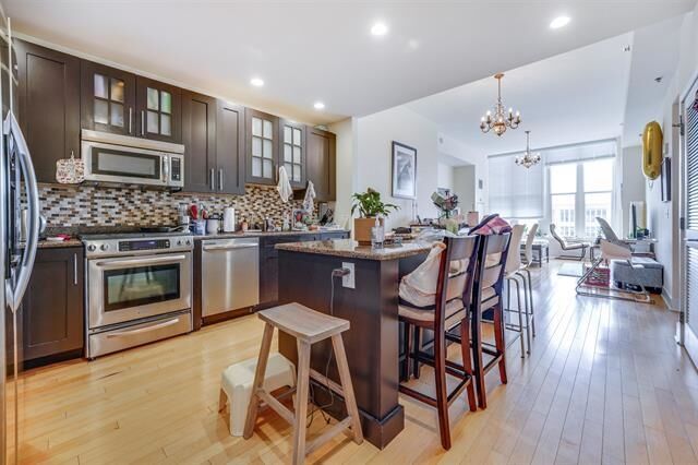 Property Photo:  1125 Maxwell Lane 1207  NJ 07030 