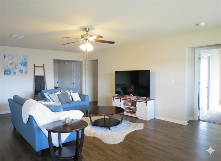 Property Photo:  413 Arbury Lane  AL 36608 