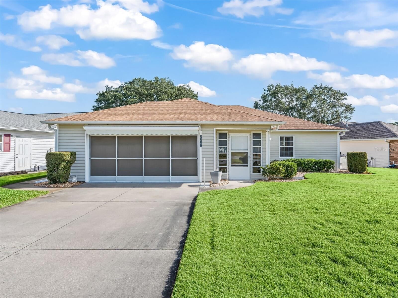 Property Photo:  2231 Orkney Drive  FL 34788 