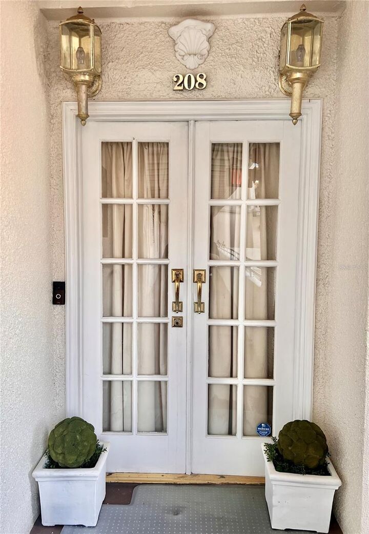 Property Photo:  7000 Beach Plaza 208  FL 33706 