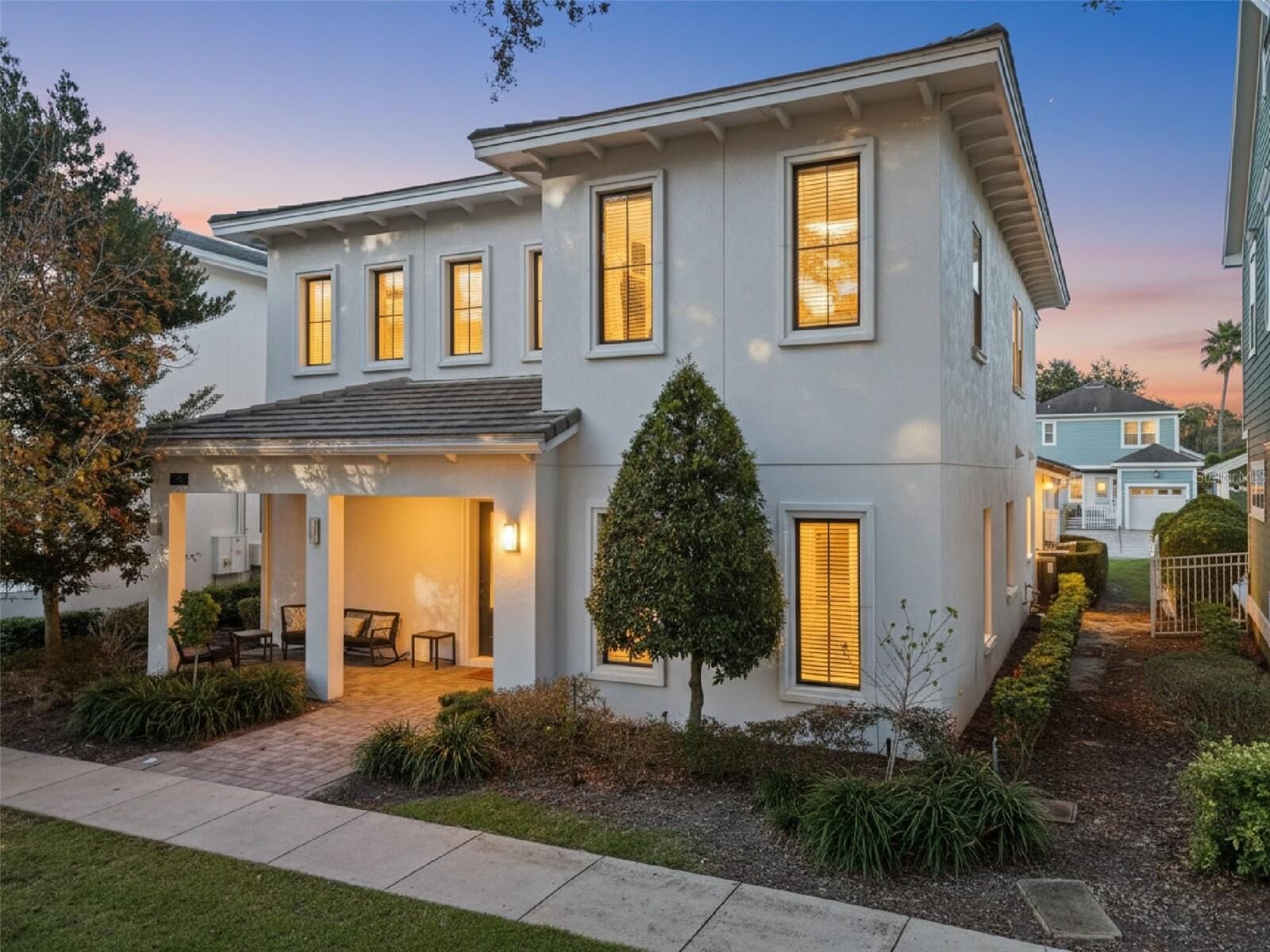 Property Photo:  7423 Sparkling Court  FL 34747 