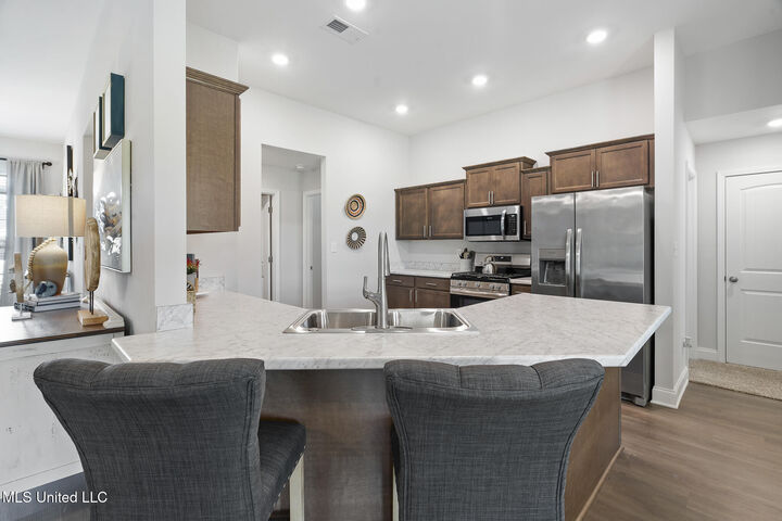 Property Photo:  4147 W Olivia Circle  MS 38654 