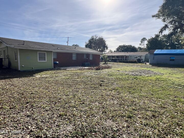 Property Photo:  383 Jim Money Road  MS 39531 