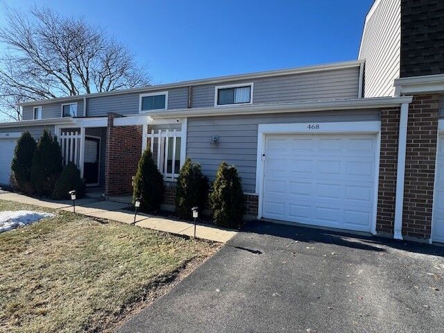 Property Photo: 468 Harmony Drive IL 60090