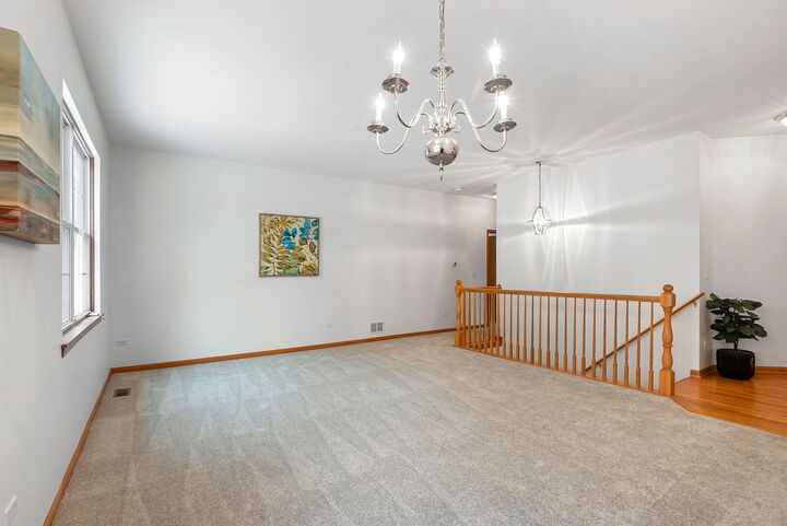 Property Photo:  2286 Meadowcroft Lane  IL 60030 