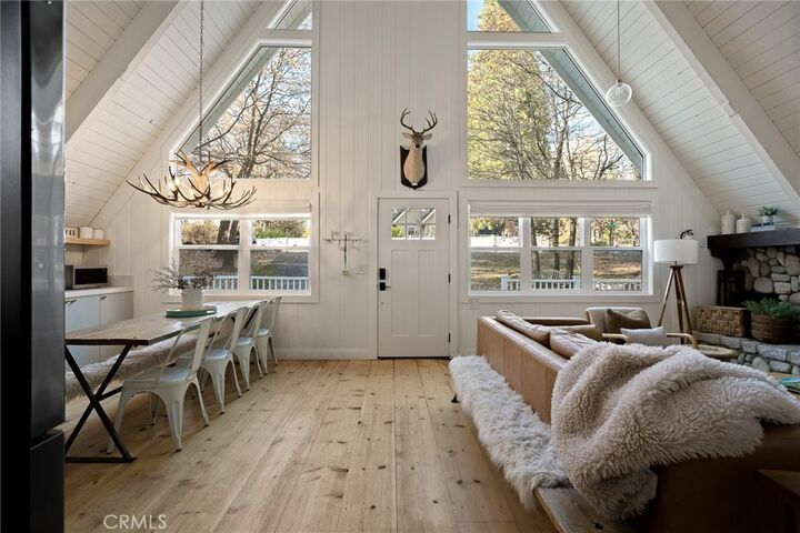 Property Photo:  987 Tirol Lane  CA 92352 