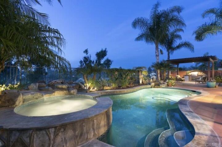 Property Photo:  2218 Vista La Nisa  CA 92009 