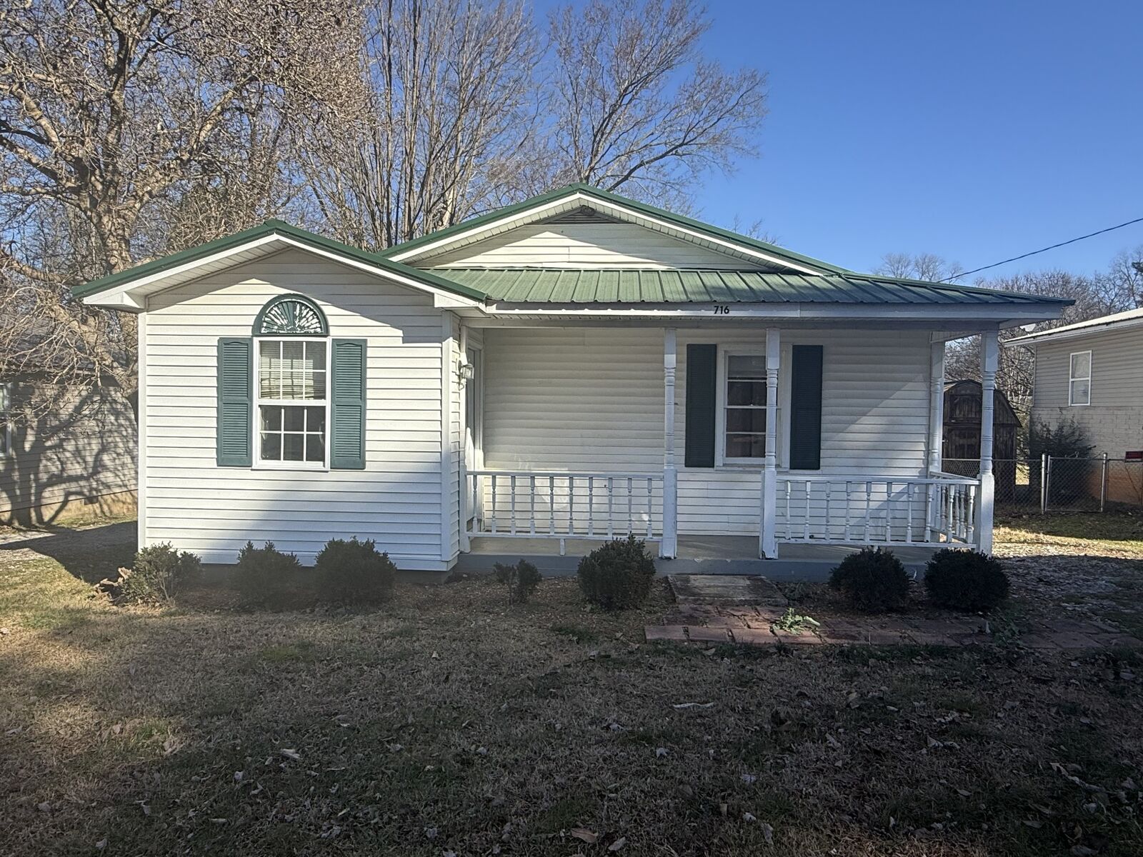 Property Photo:  716 N Cedar St  TN 37398 