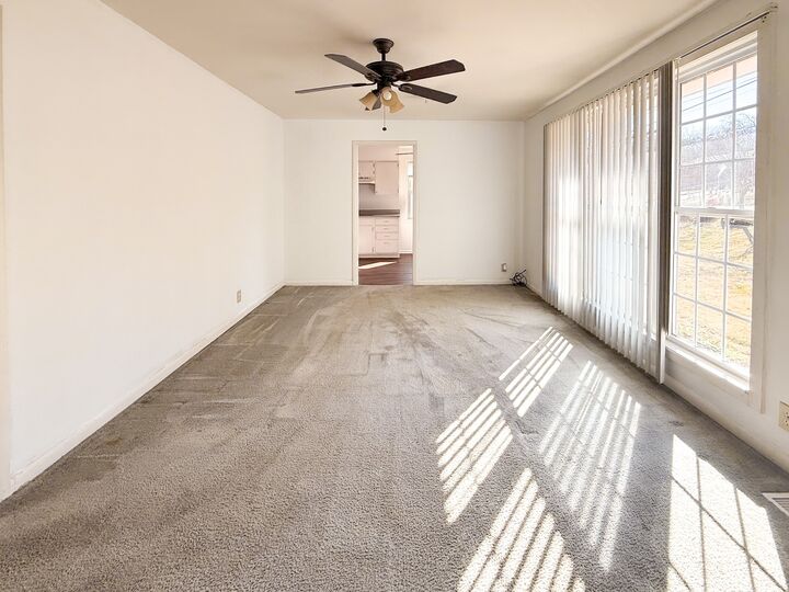 Property Photo:  720 Patricia Dr  TN 37217 