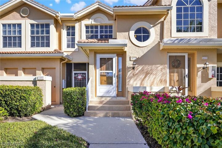 Property Photo: 13046 Amberley Court 611 FL 34135