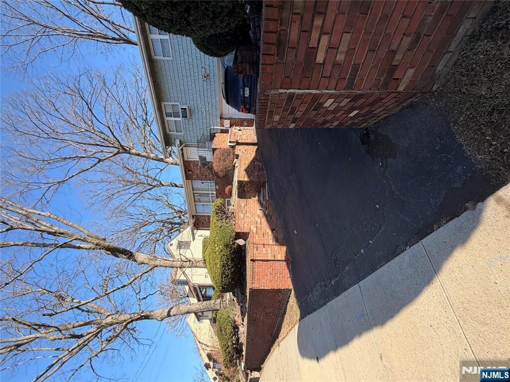 Property Photo:  1032 Glen Road  NJ 07024 