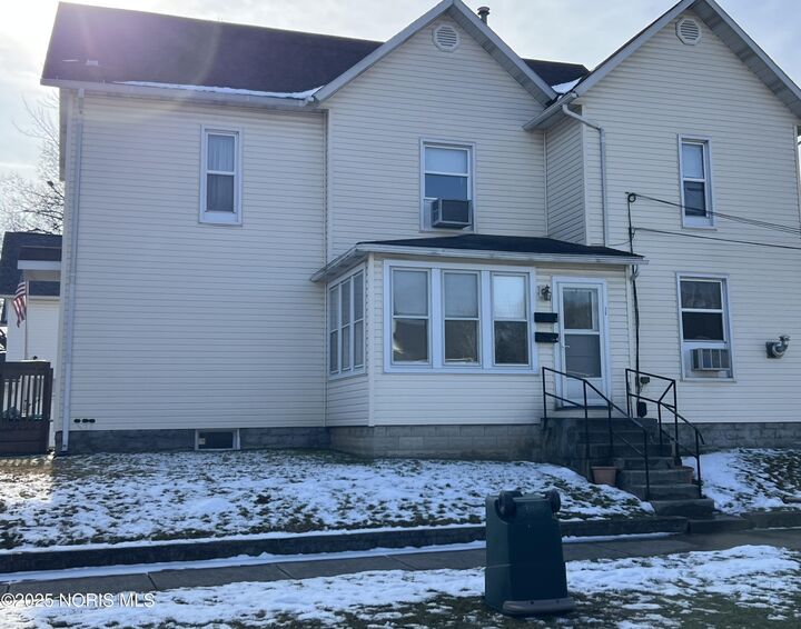 Property Photo:  329 N Main Street  OH 45872 