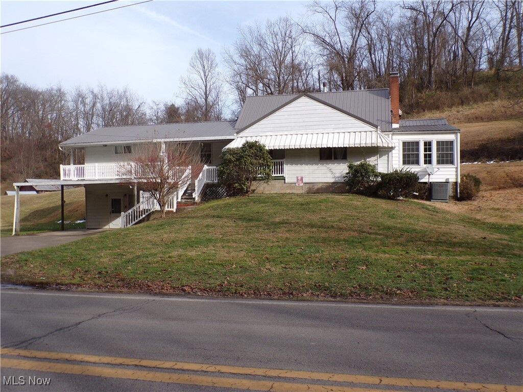 Property Photo: 1129 Pike Street WV 26101
