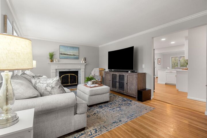 Property Photo:  74 S Fremont Street  NH 03103 