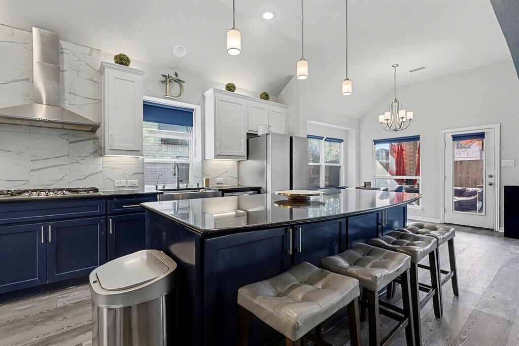 Property Photo:  306 Calhoun Street  TX 75154 