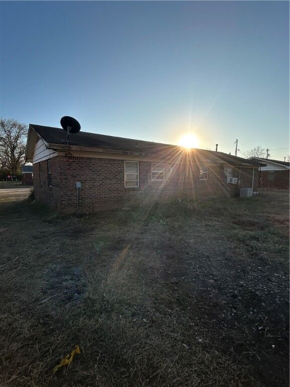 Property Photo: 8810 Green Point Drive AR 72821