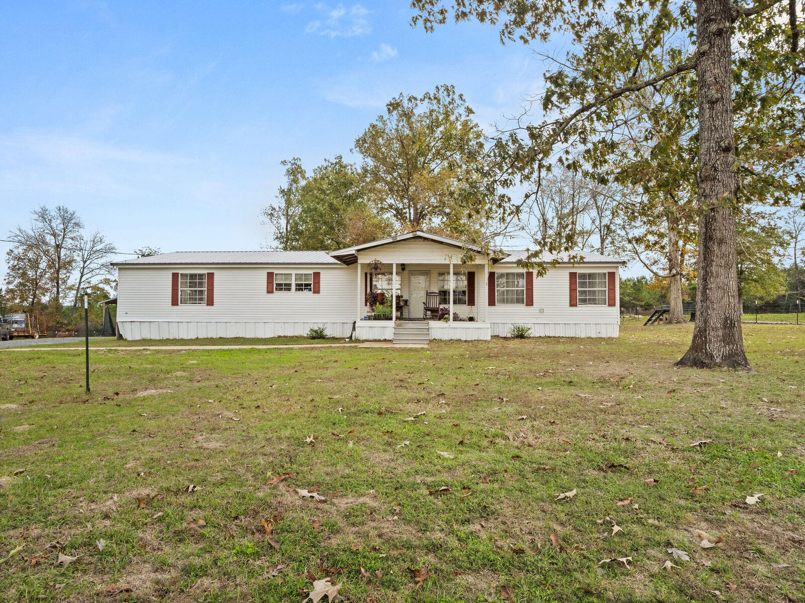 Property Photo:  122 Ponderosa Park Rd  LA 71403 