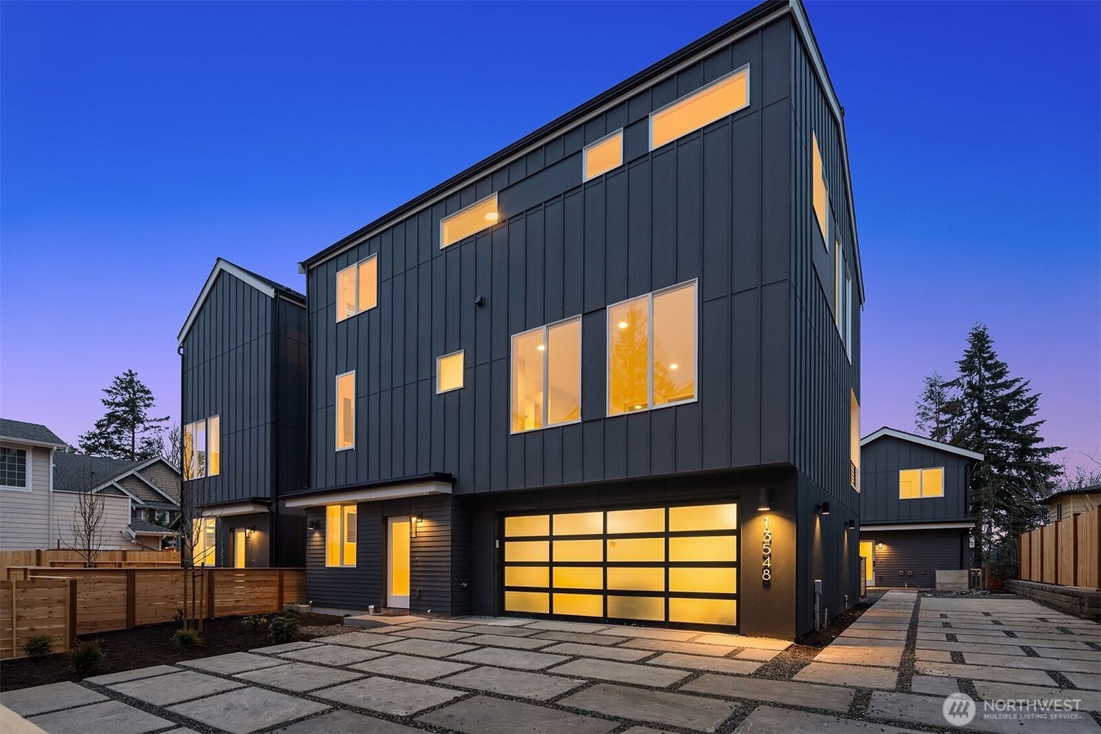 Property Photo:  13548  39th Avenue NE  WA 98125 